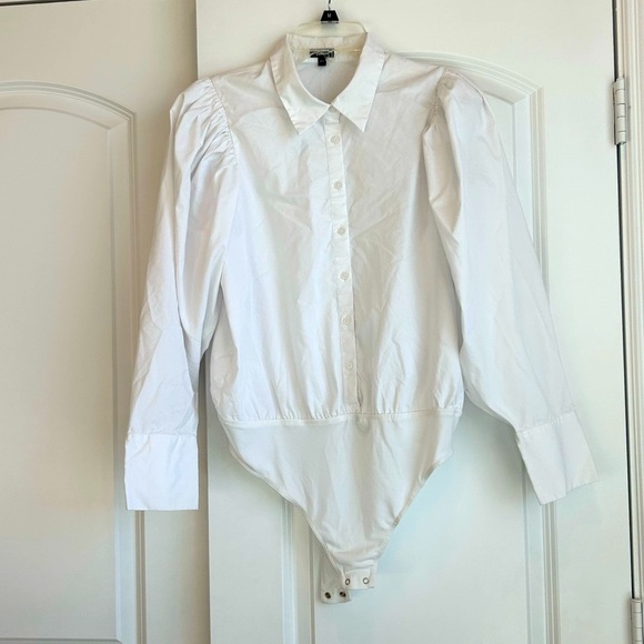 Express - Poplin Puff Sleeve Portofino Button Down Body Suit - White - Size L - Picture 4 of 8